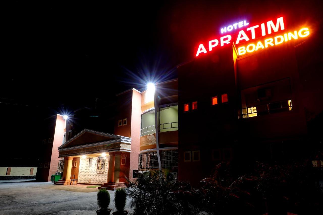 Hotel Apratim Lodging & Boarding Ulhasnagar Exterior photo